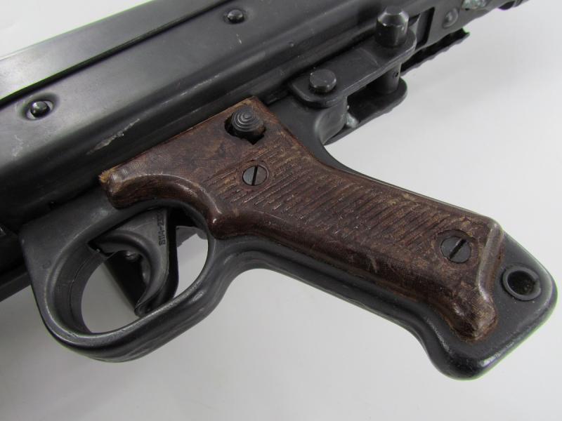 MG42 EU-Deko dfb1944 in Superb Condition