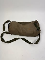 Rare Fallshirmjager gasmask/bag "ebd"