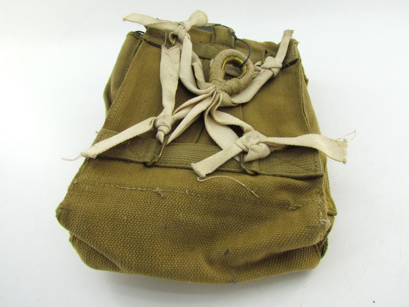 British WWII Airborne Legbag for 2 inch Mortar Rounds