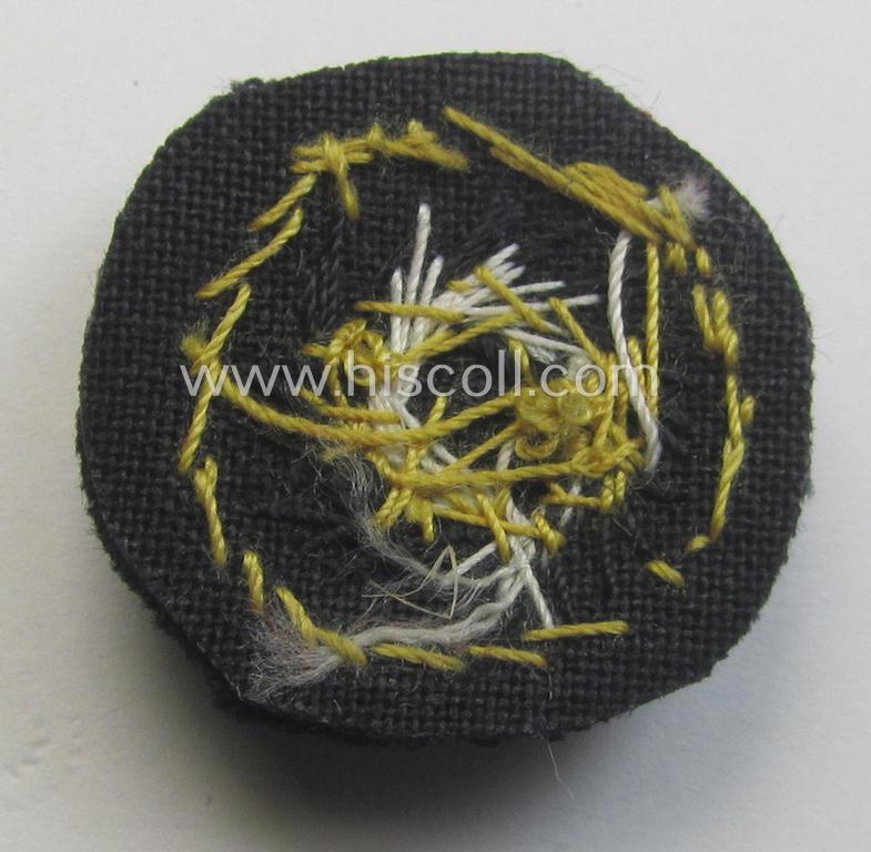 WH (Heeres o. Luftwaffe) general-officers'-pattern side-cap-cocarde (ie. 'Mützenkokarde für Generals-Offiziers-Schiffchen') that comes in a simply never used- (ie. 'virtually mint ie. unissued'), condition