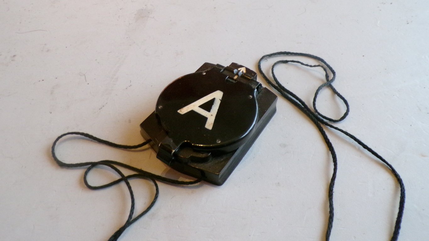 Marschkompass  "A" (compass)