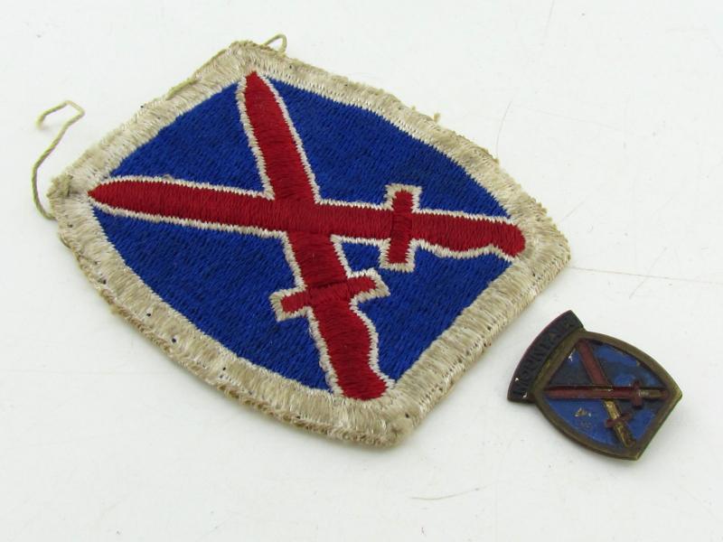 US WWII 10th Mountain Division Patch With Tab & Cap Pin