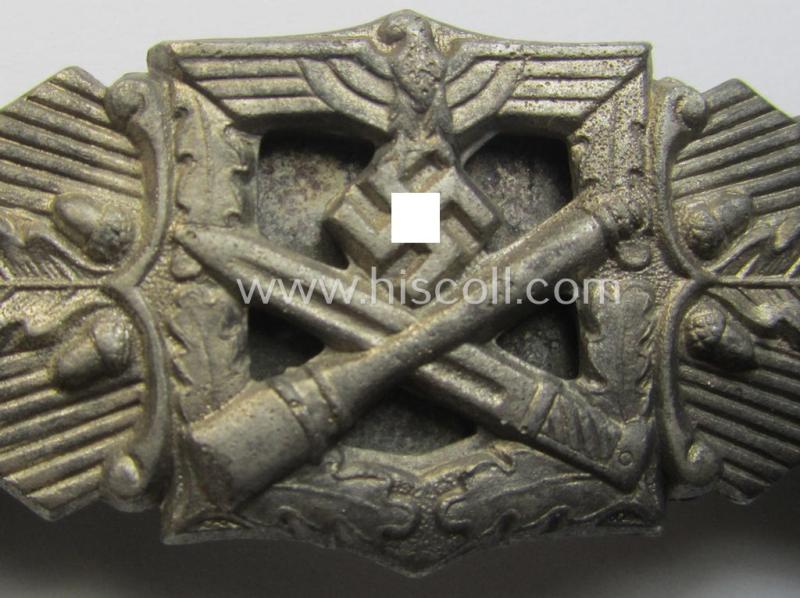 Very nicely preserved 'Nahkampfspange in Silber' being a maker- (ie. 'FLL'-) marked- so-called: '3rd pattern - fat bellied pin'-specimen