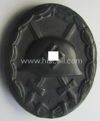 Minimally used- and/or hardly worn black-class wound-badge (or:...