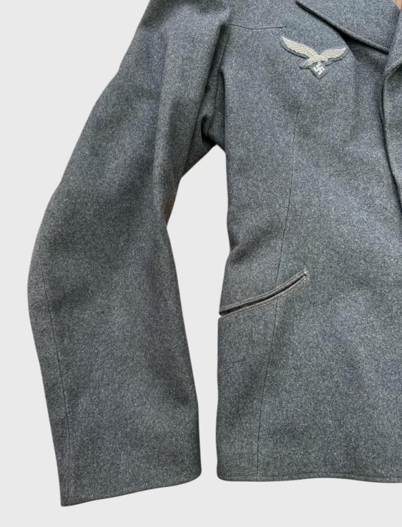 Luftwaffe Officer’s Tunic – Major (Flieger/Fallschirmjäger Branch)