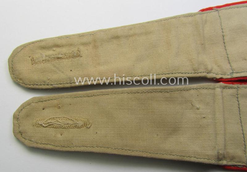 Pair of - truly used- and/or worn! - WH (Luftwaffe) 'tropical-styled' shoulderstraps (as was specifically for usage on the tropical-shirts ie. tunics) as was intended for usage by a: 'Soldat der Flak-Artillerie-Trpn.'