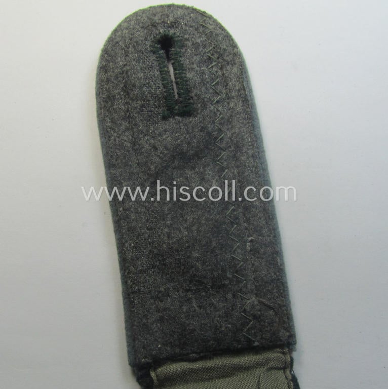 Single, WH (Heeres) EM-type 'cyphered' (ie. 'M40- o. M41'-pattern) shoulderstrap: 'Unteroffizier des Nachschub-Abtlgs. 6'