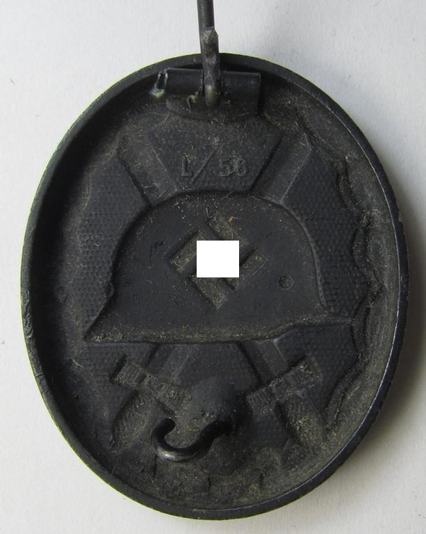 Attractive - and neatly maker- (ie. 'L/56'-) marked! - example of a black-class wound-badge (or: 'Verwundeten-Abzeichen in Schwarz') as was produced by the maker (ie. 'Hersteller'): 'Funcke & Brüninghaus'