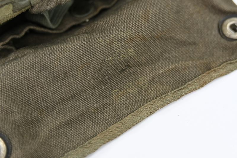 German LW FSJ Gasmask Bag with Gasmask 'edb'