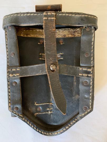 German Folding Shovel with Carrying Case, 1st model