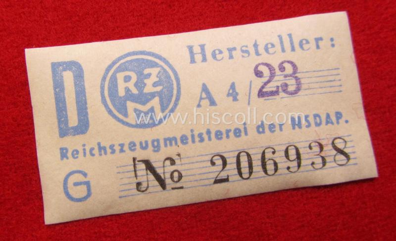 'Extra Qualität', N.S.D.A.P.-pattern, smooth-woolen-based swastika-armband (ie. 'Armbinde') that still retains its period 'RzM'-etiket