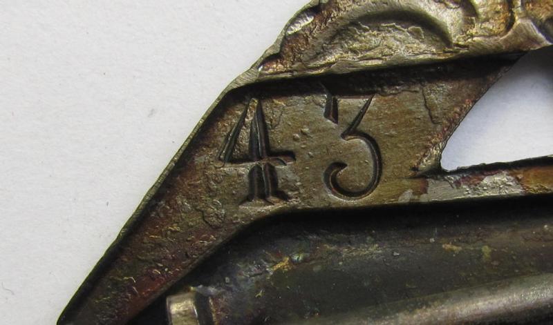 Superb - and presumably Dutch-produced! - example of a (male) NJS- (or: 'Nationale Jeugdstorm'-) related youth-sports-badge of the silver-class (being an attractive example that shows a unique, engraved serial-number on its back)