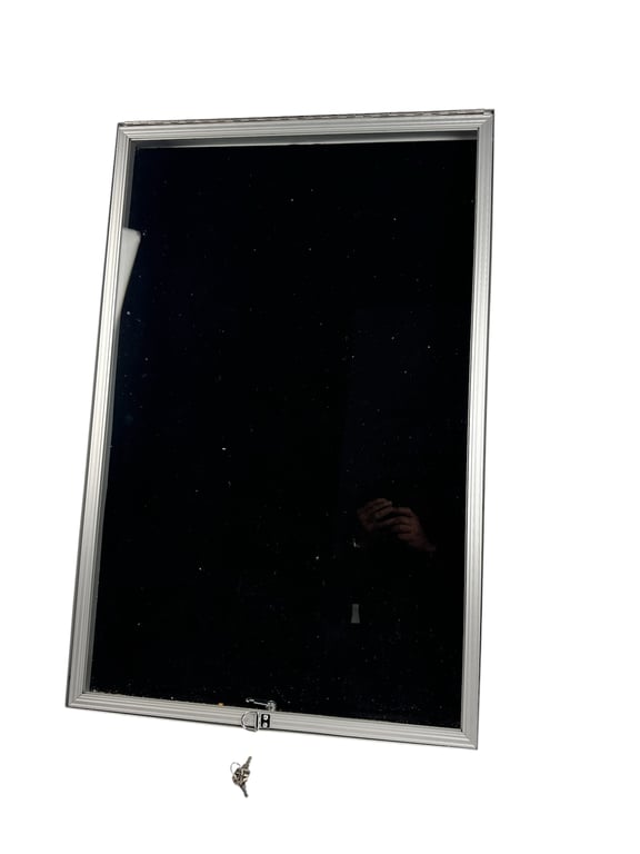 Showcase glass/aluminium 90x59 cm