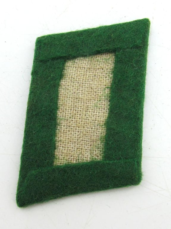 Luftwaffe Field Division collar tabs