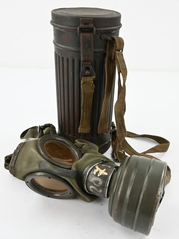 German WH M31 Gasmask & Cannister