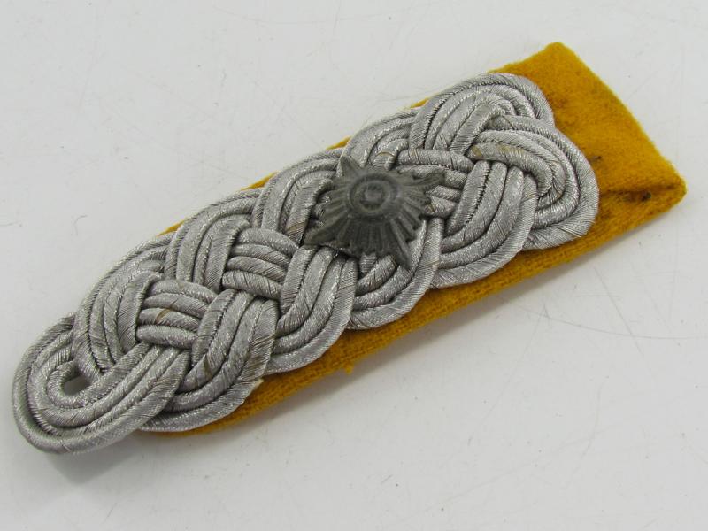 Luftwaffe Oberstleutnant Shoulder Board