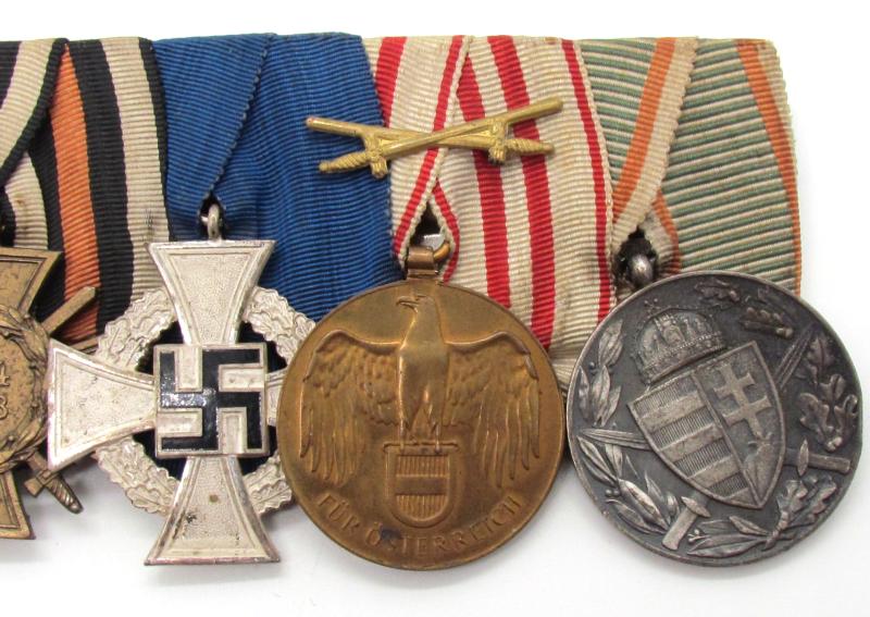 German WWI & WWII Era Five piece medal bar in Case