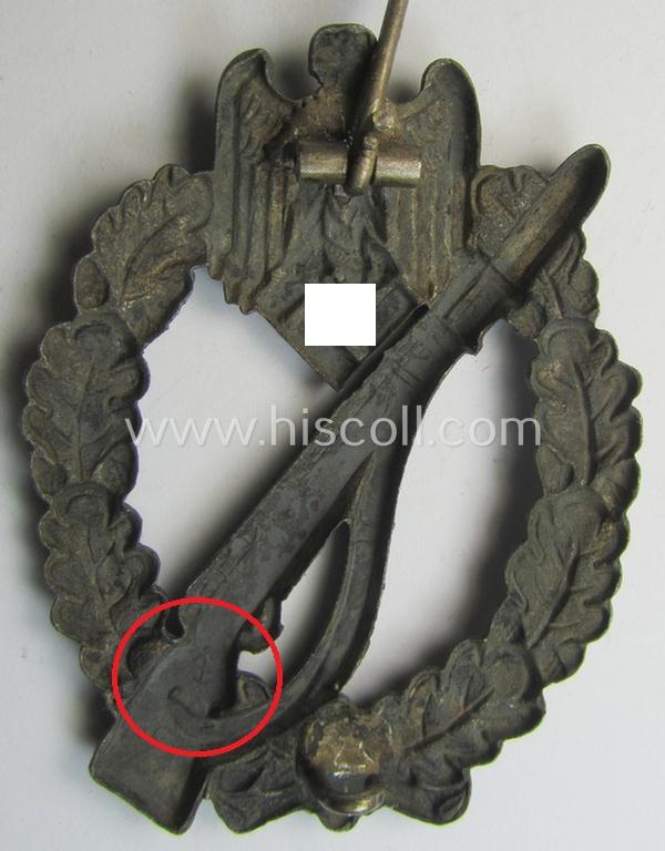 Superb - and/or truly detailed! - 'hollow-back'-pattern 'Infanterie-Sturmabzeichen in Bronze' being a clearly maker- (ie. 'A'-) marked example by the: 'Assmann'-company as executed in bronze-toned- and zinc-based metal (ie. 'Feinzink')