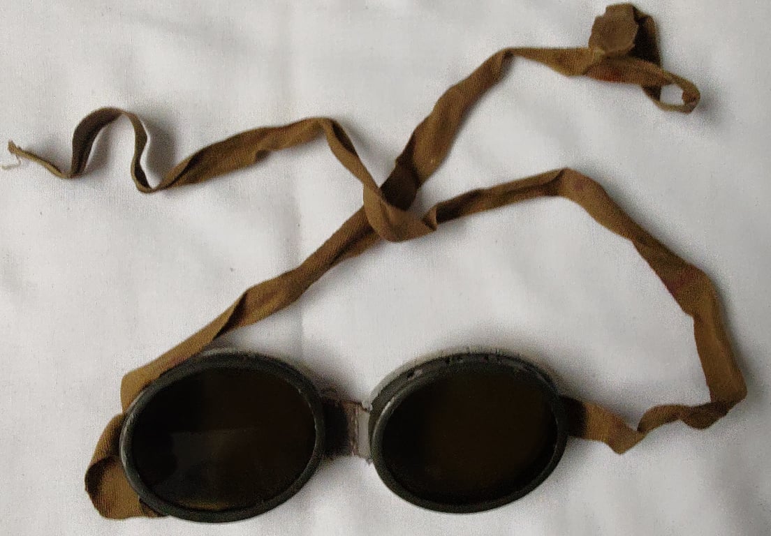 A pair of WW2 British Army goggles