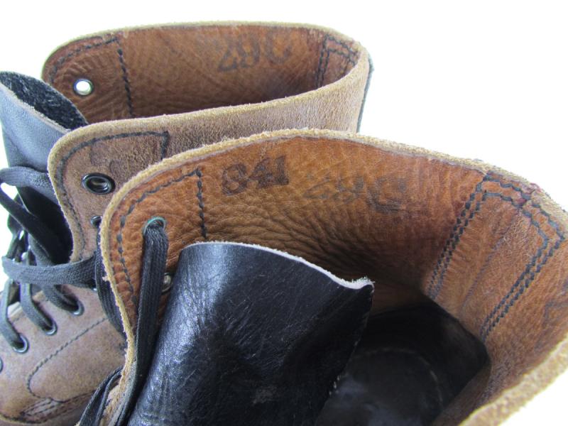 M44 Low Boots ( Schnurschuhe )