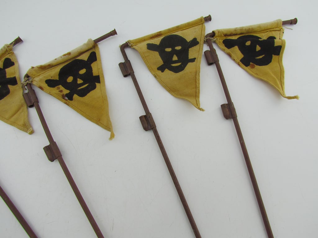 Wehrmacht Gas Warning Flags – Gaswarnfähnchen – Set of Six