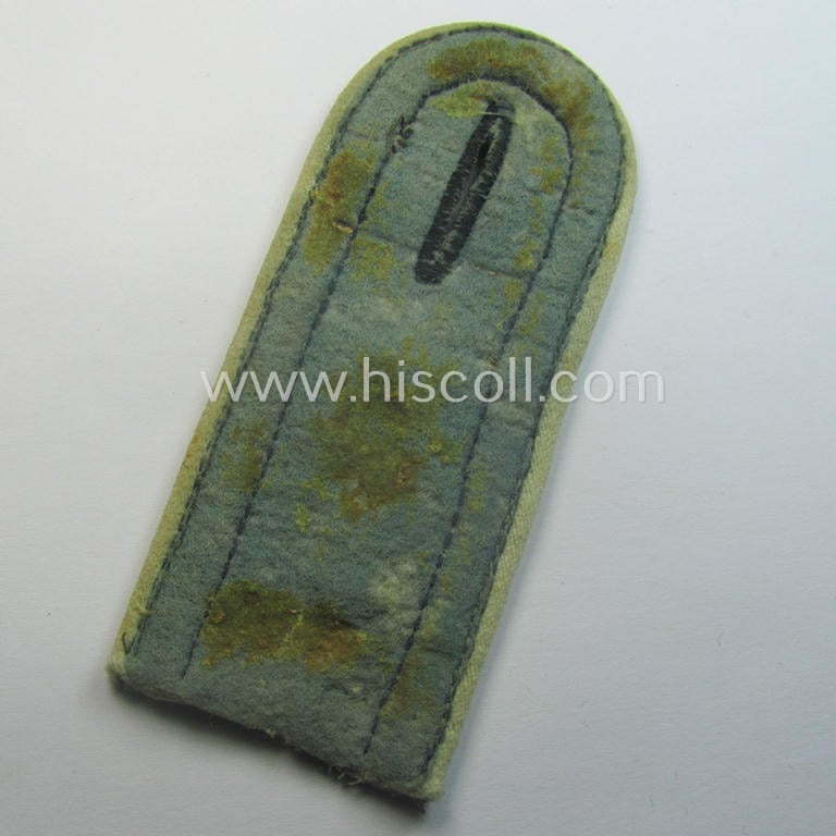 Single example of an early-period (ie. 'M40'-pattern and rounded-styled), WH (Heeres) 'cyphered', NCO-type shoulderstrap as was intended for an: 'Uffz. des Inf.-Maschinengewehr-Abtlgs. 8'