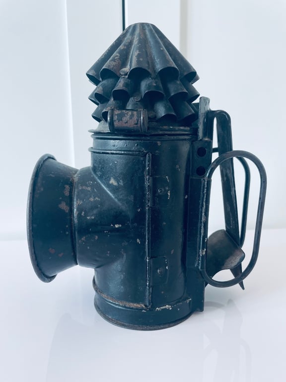 ORIGINAL P. Cs 1860s VICTORIAN HAND-HELD LANTERN BY RARE MAKER HIATT & Co.