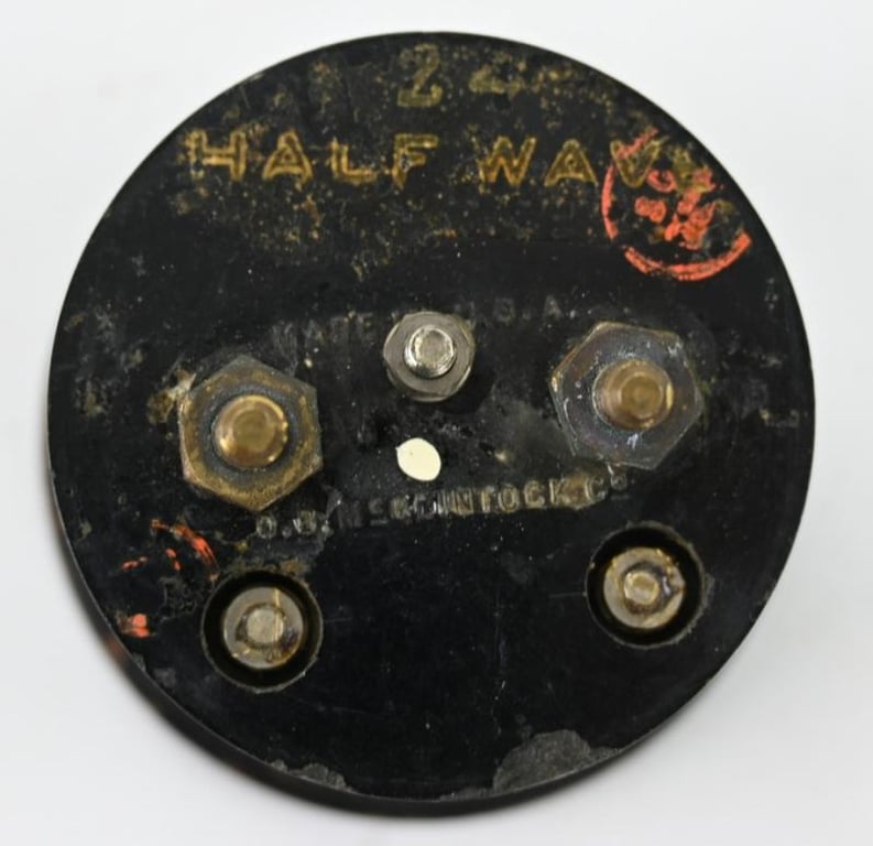 US WW2 Vehicle Volt Meter