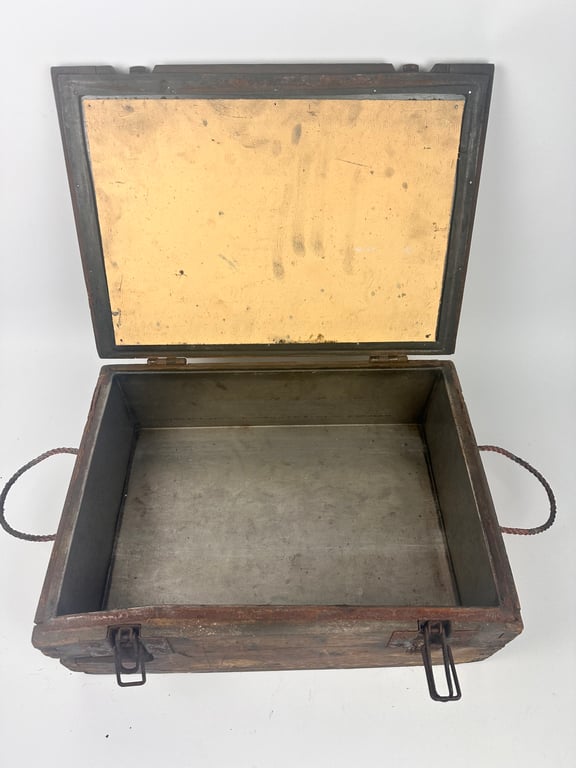 Luftdichter Patronenkasten B 75 Gewehrgranaten