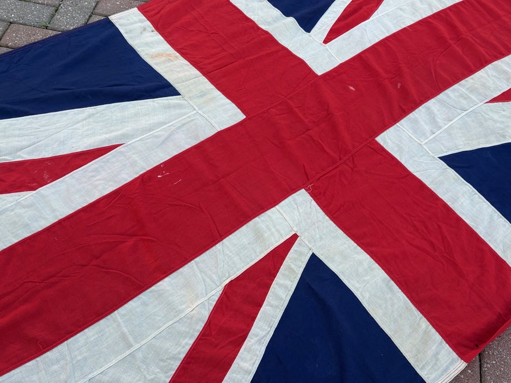 RARE WW1 AUTHENTIC 1916 EXETER PATRIOTIC PANEL STICHED BRITISH UNION JACK FLAG.