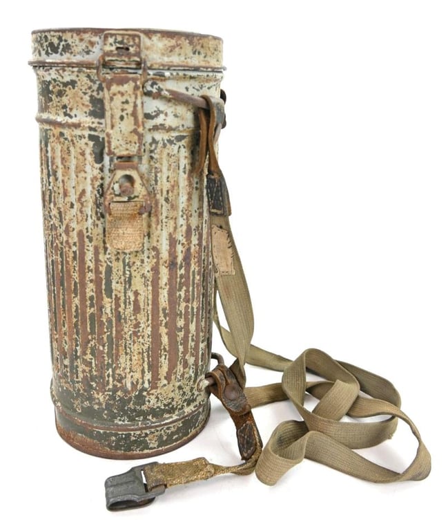 German WH Gasmask & Cannister with Winter Camouflage