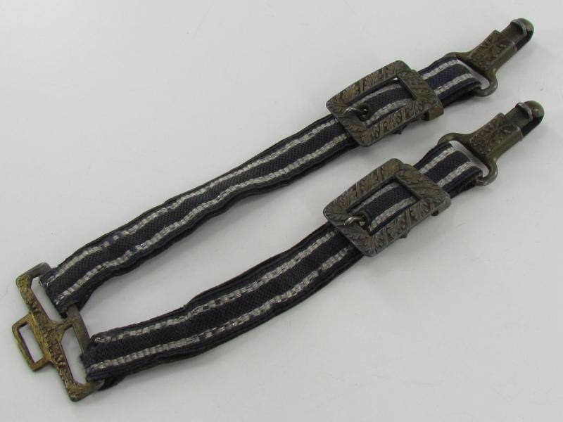 Luftwaffe officer dagger hangers by U.E.10 RZM