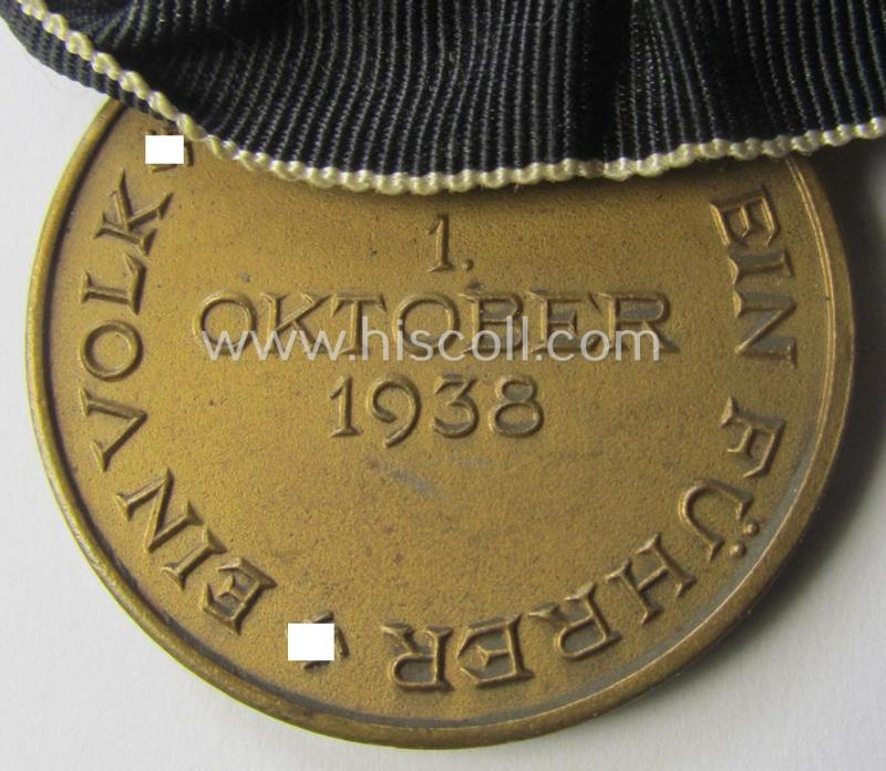 'Einzelspange' (ie. single-pieced medal-bar) showing a Czech 'Anschluss'- (ie. occupation-) medal: '1 October 1938'