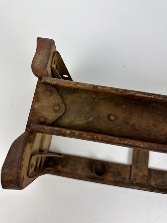 WW2 German MG 34/42 Tan Drum Rack