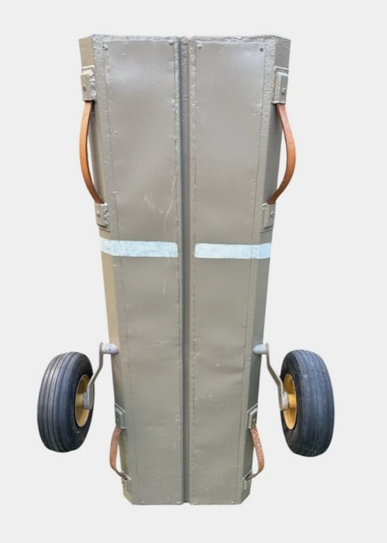 Fallschirmjäger jump container (Abwurfbehälter) for radio equipment