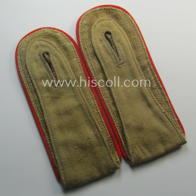 Pair of WH (Luftwaffe) 'tropical-styled', EM-type shoulderstraps: 'Soldat der Flak-Artillerie-Trpn.' (that comes with its accompanying pair of tropical LW-tunic-buttons)