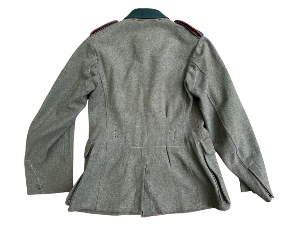 Wehrmacht ( Heer )  Enlisted Men (EM) M36 Artillery Tunic