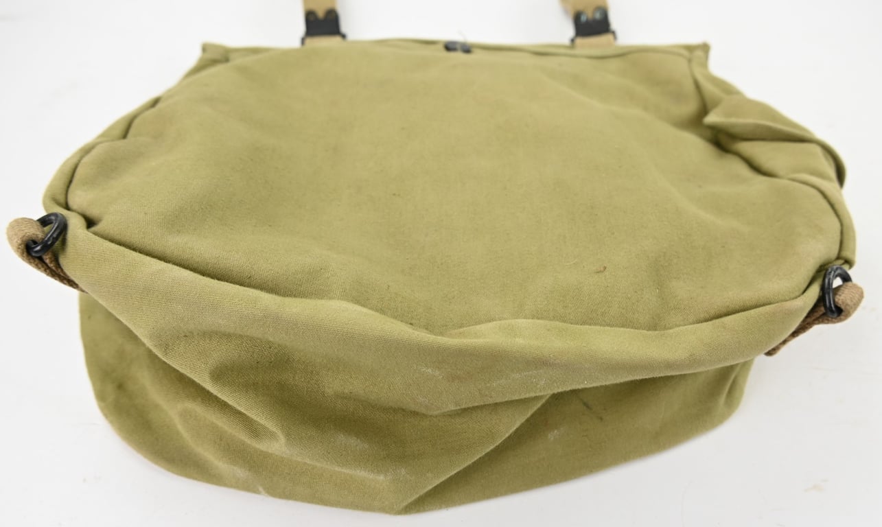 US WW2 M-1936 Rubberized Musset Bag
