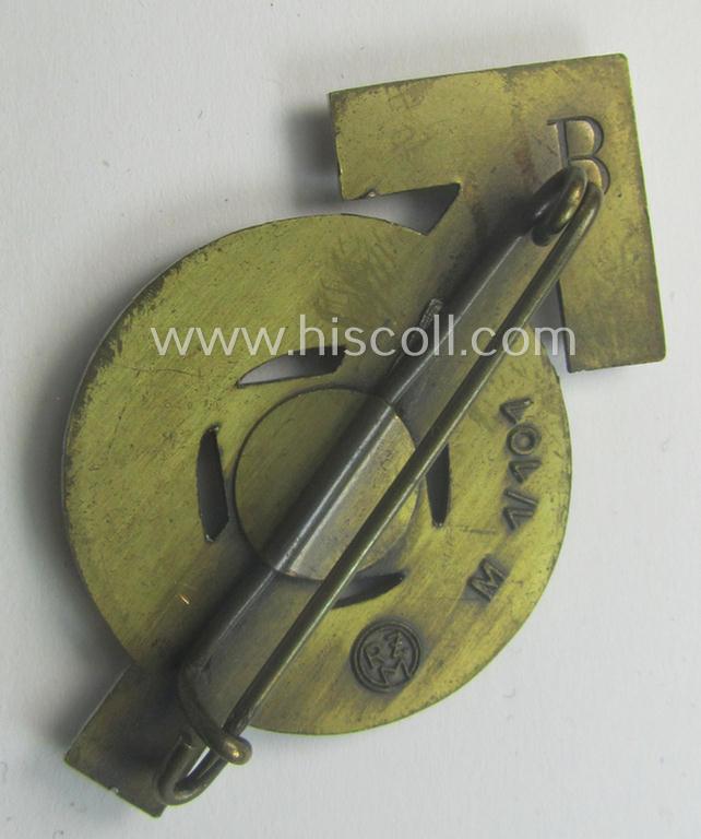 Aluminium-based, HJ/BDM- (ie. 'Hitlerjugend'/'Bund Deutscher Mädel'): 'Leistungsabzeichen in Silber' being a neatly maker- (ie. 'RzM M1/101'-) marked so-called: 'B-Stück' that is void of a bearers'-number