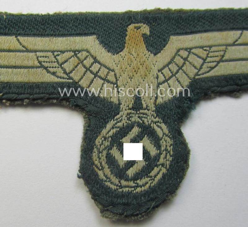 'Cut-out-of-a tunic' WH (Heeres) breasteagle (ie. 'Brustadler für Mannschaften u. Uffz.')