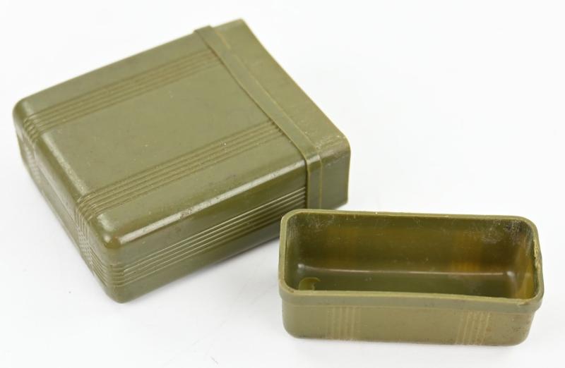 US WW2 Army Cigaret Package Holder