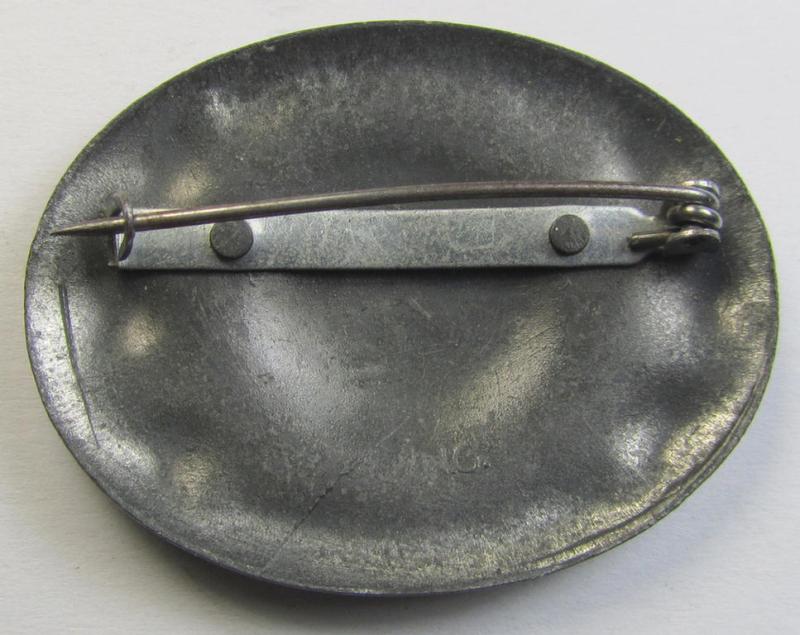 Neat, 'Reichsarbeitsdienst der weiblichen Jugend' (or: RADwJ ie.: Womens Labour Service) so-called: 'Erinnerungsbrosche' (or: commemorative-brooch) being a maker-marked example as was executed in greyish-toned, zinc-based metal