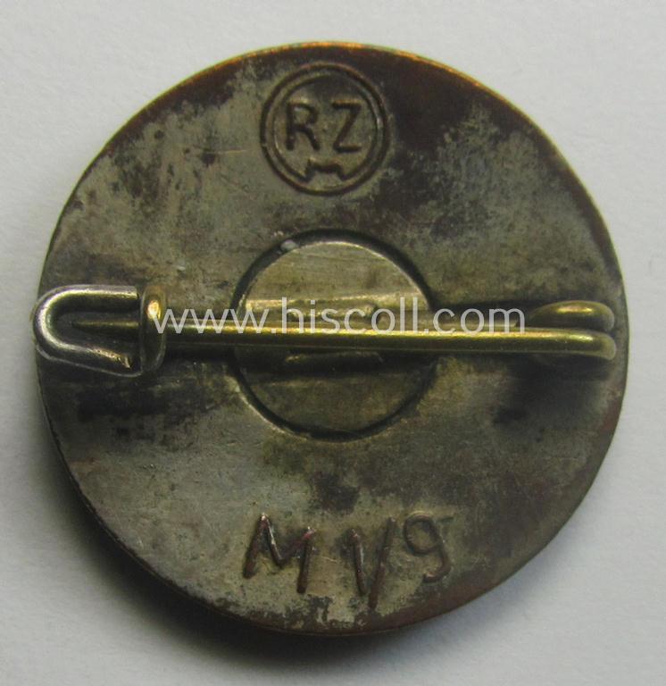 'N.S.D.A.P. - Parteiabzeichen' showing the makers'-designation: 'RzM' and/or: 'M1/9'