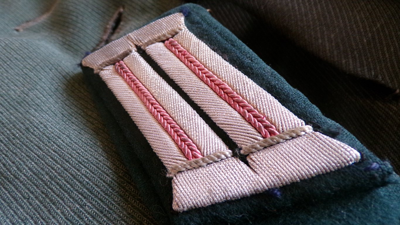 Officers Panzer uniform 21 Panzer Regiment Part 2