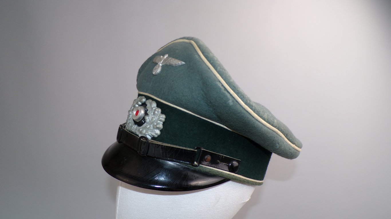 Oberstabsgefreiten 260.Inf.Div Part 2