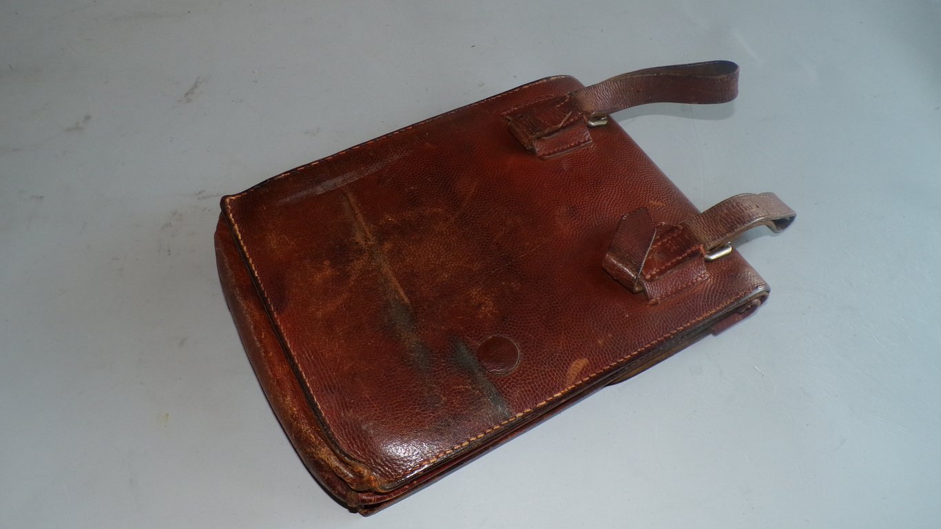 Kartentasche (map case)