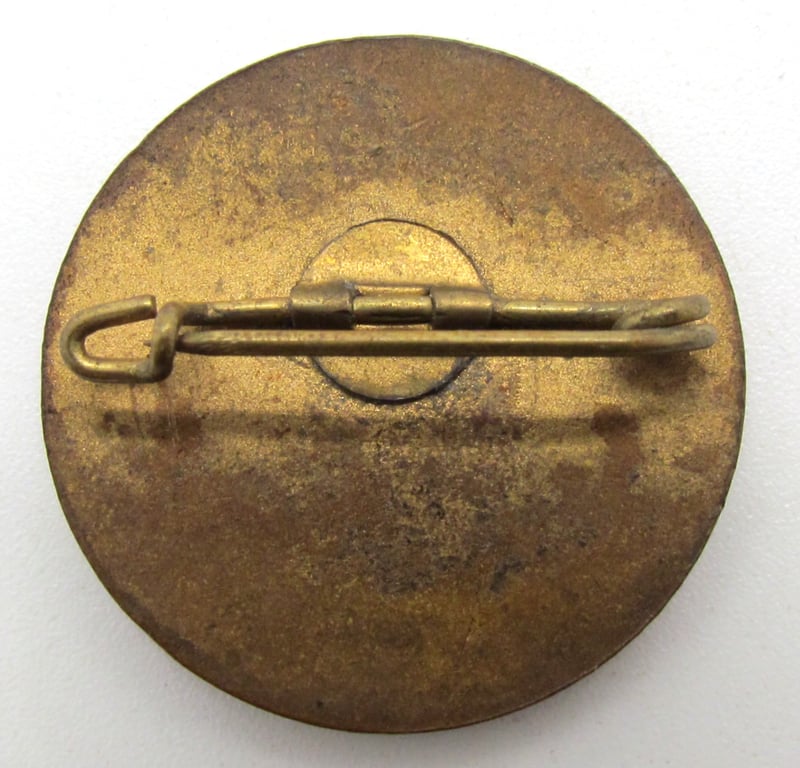 NSVO 'Het hartvuur heilig - Het haardvuur veilig' Badge