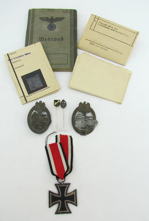 Document/Medal grouping, 23rd Panzer divison Panther V crewman ( including Panzerkampfabzeichen 25!) EXTRA PICTURES