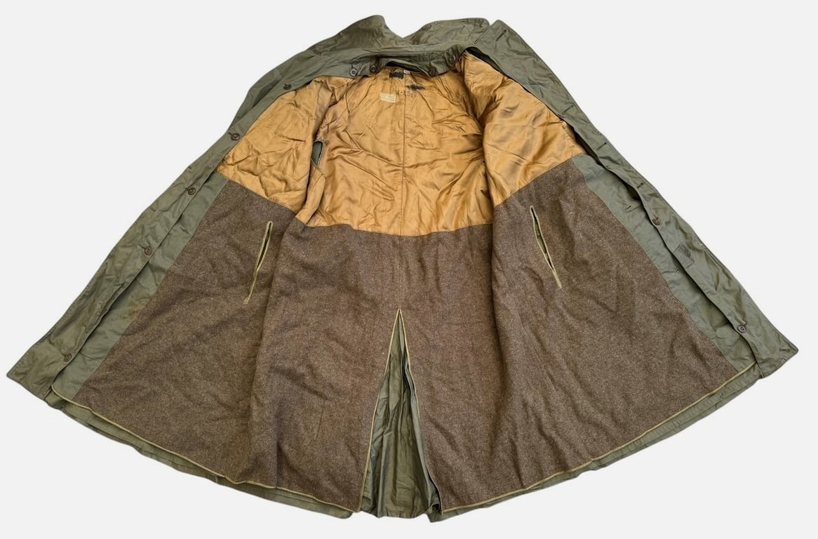 U.S. WWII Army Officer’s OD7 field overcoat / raincoat dated 1944