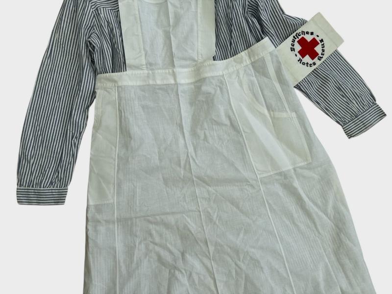 DRK 'Helferin' Uniform Complete with Shoes